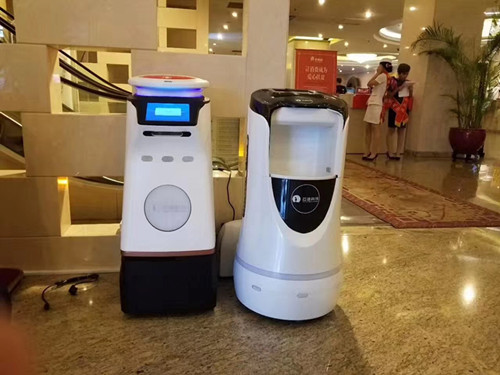 一米酒店机器人