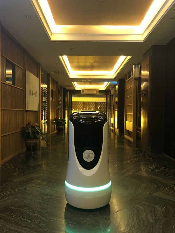 酒店机器人